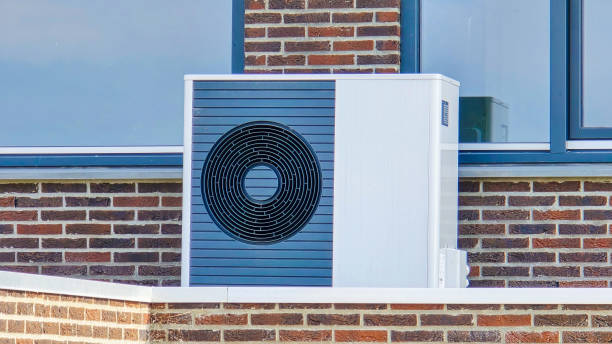 What to Look for When Choosing a Heat Pump for Your Pool