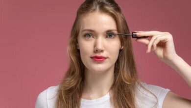 Grow Longer, Fuller Lashes with Eyelash Serums – A Complete Guide